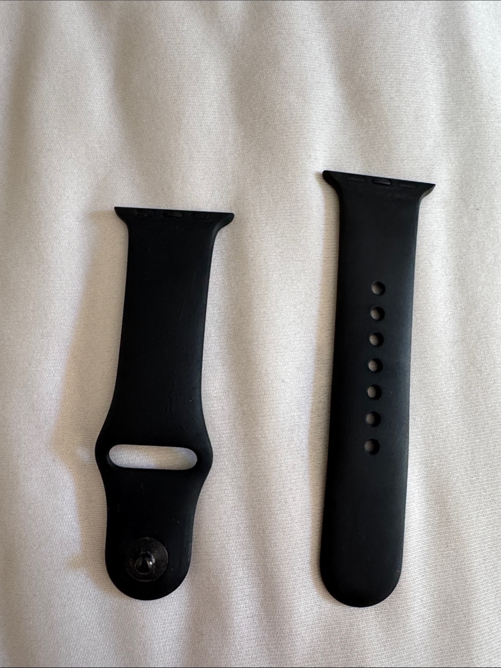 Apple Black Silicone Sport Band for Women